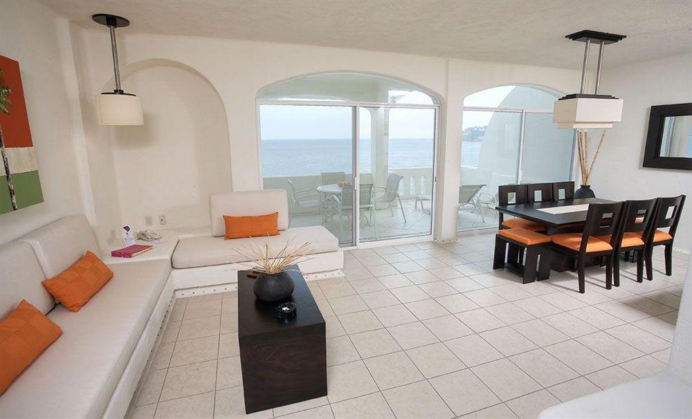 Camino Real Manzanillo Hotel Exterior photo