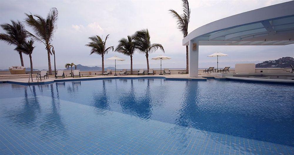 Camino Real Manzanillo Hotel Exterior photo